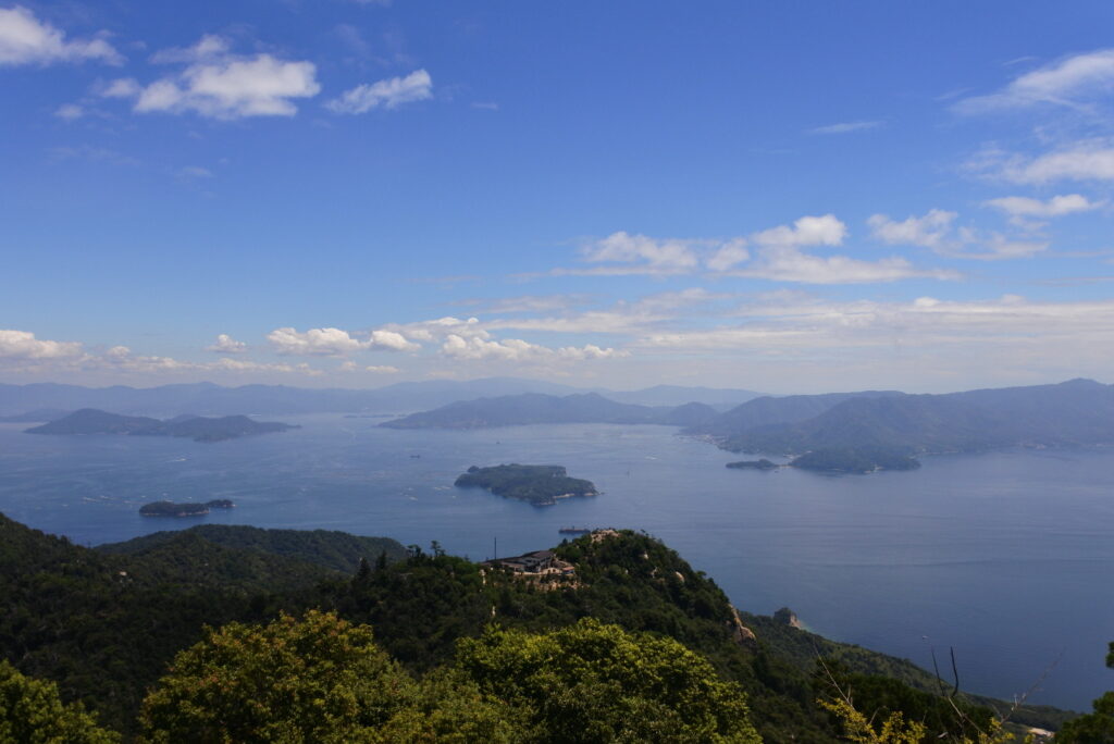 弥山山頂からの景色